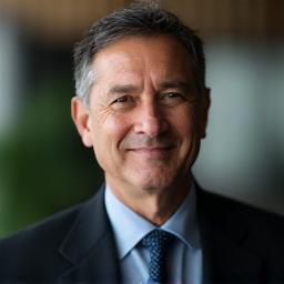 Newton Abara portrait